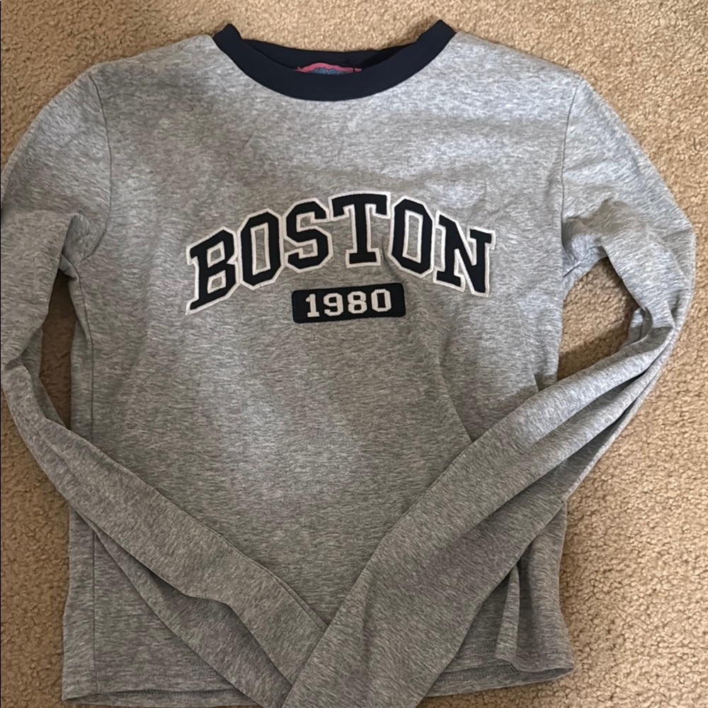 Edikted Gray Boston 1980 Tee